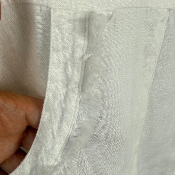 By JJ 100% Linen Stylish White Linen Blouse with Fringe Detail Size Large - Picture 6 of 13